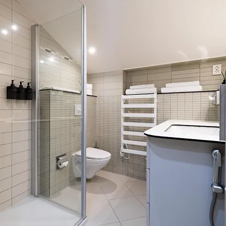 Embassy 303 * Вильнюс