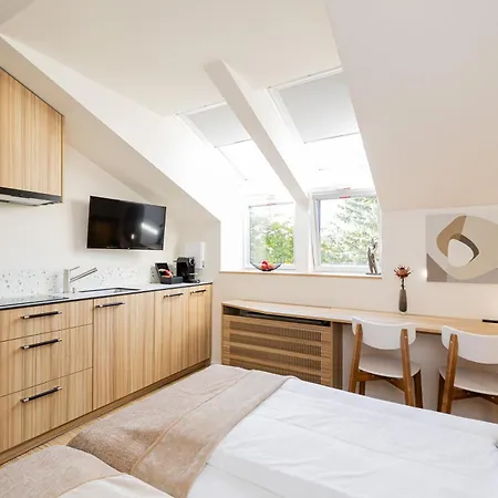 Appartement Embassy 303 *